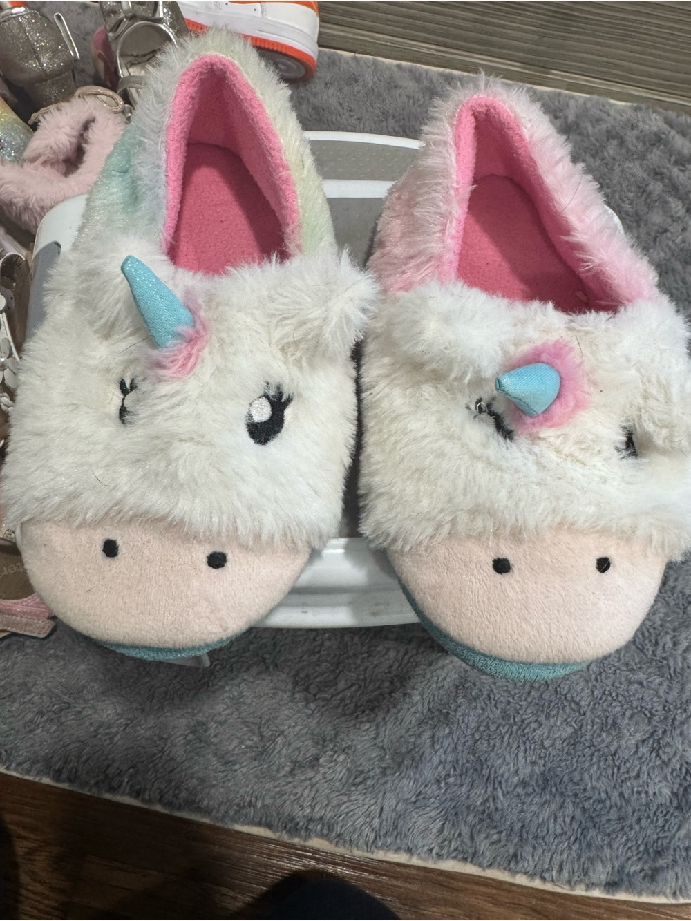 totes Kids Unicorn Plush Slippers in White, Pink, Blue